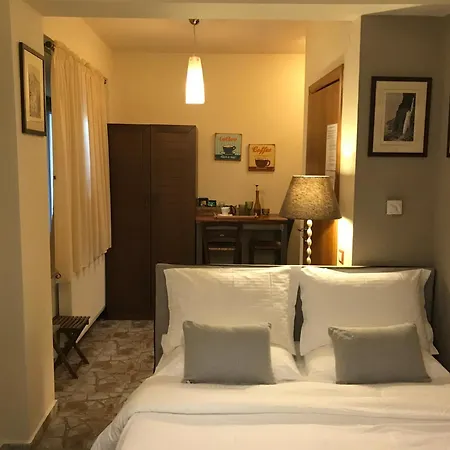 Palamidi Aparthotel