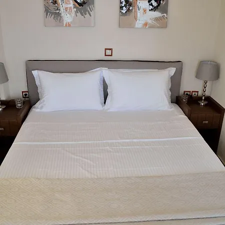 Aparthotel Palamidi 3*
