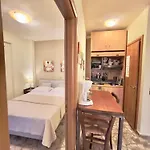 Palamidi 公寓式酒店