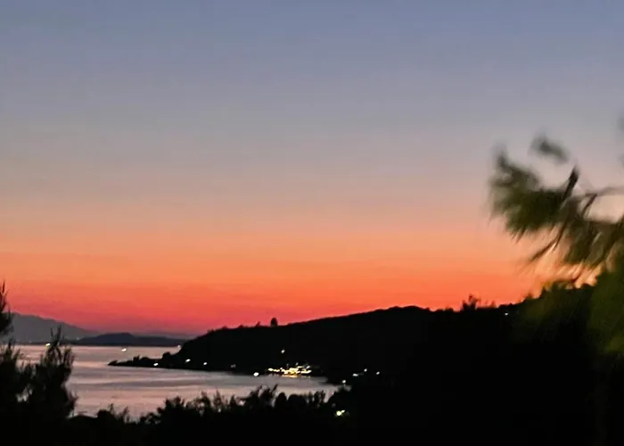 Apart Otel Palamidi 3*