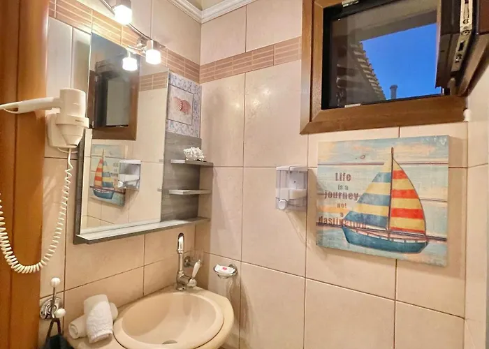 Apart Otel Palamidi 3*