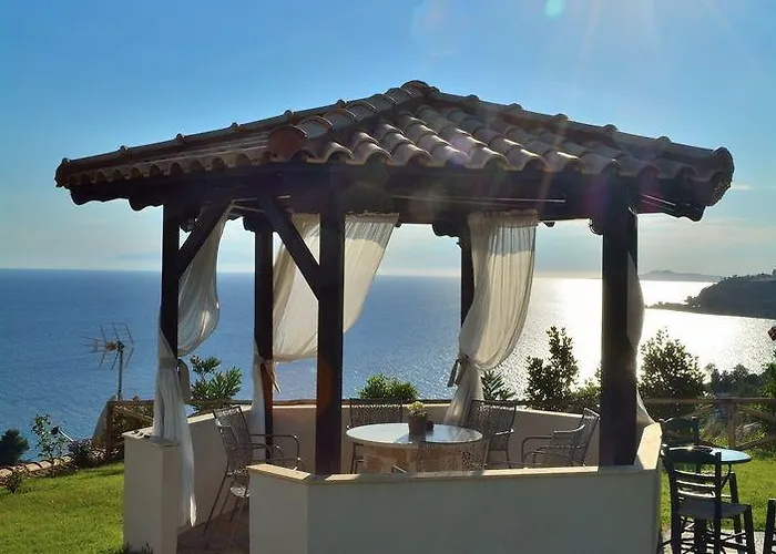 Apart Otel Palamidi 3*